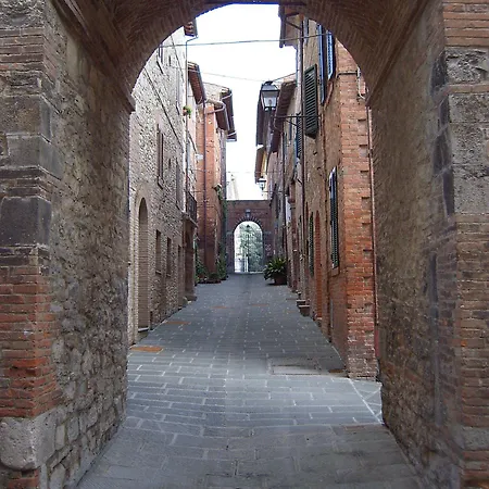 Πανσιόν Il Pozzo Della Citerna 3*