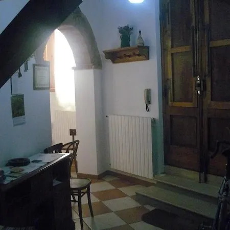 Il Pozzo Della Citerna 3*